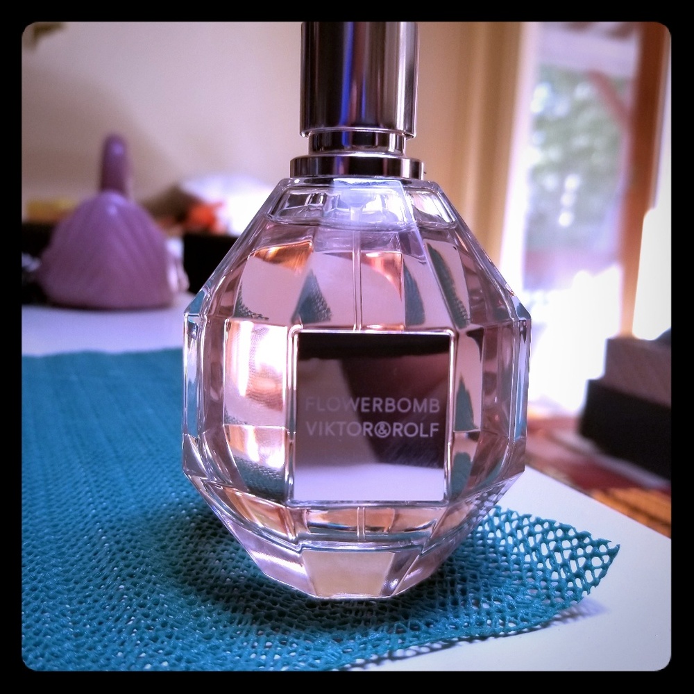 Viktor and rolf flowerbomb